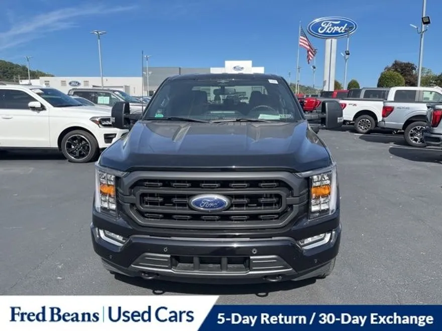 2023 Ford F-150 XLT photo 1
