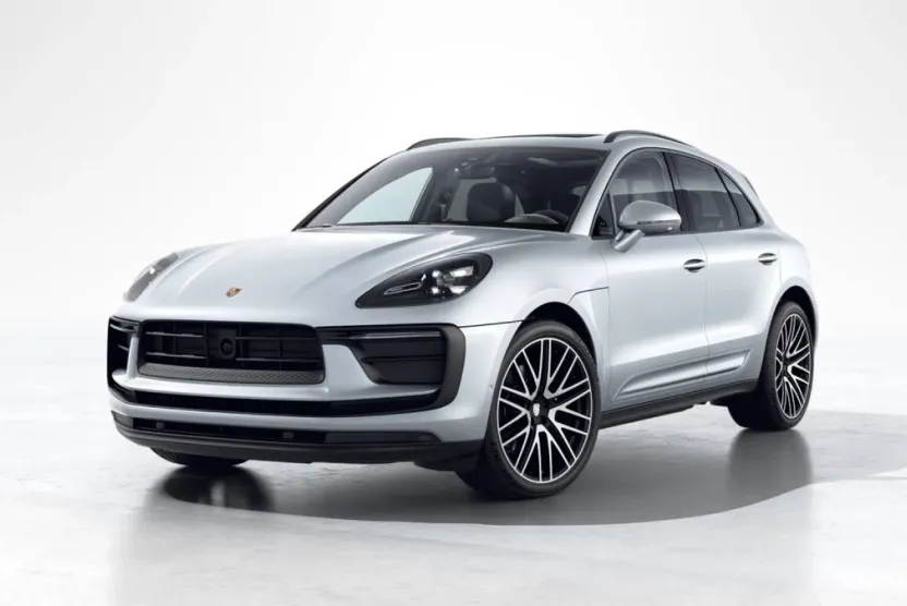 2026 Porsche Macan T photo 1