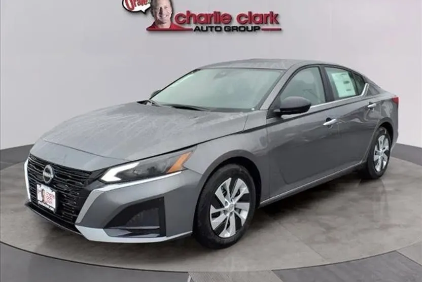 2025 Nissan Altima 2.5 S photo 1