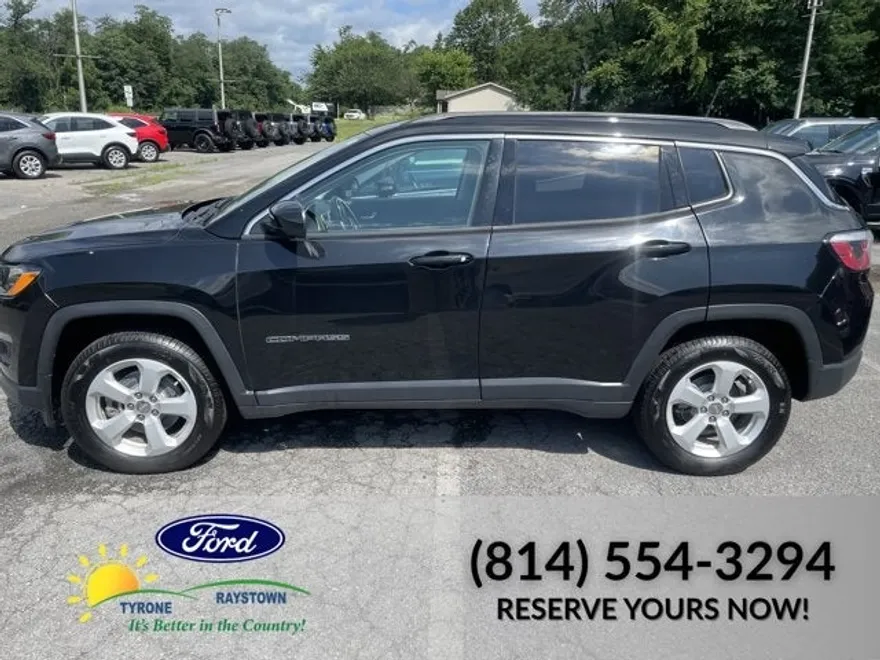 2018 Jeep Compass Latitude photo 1