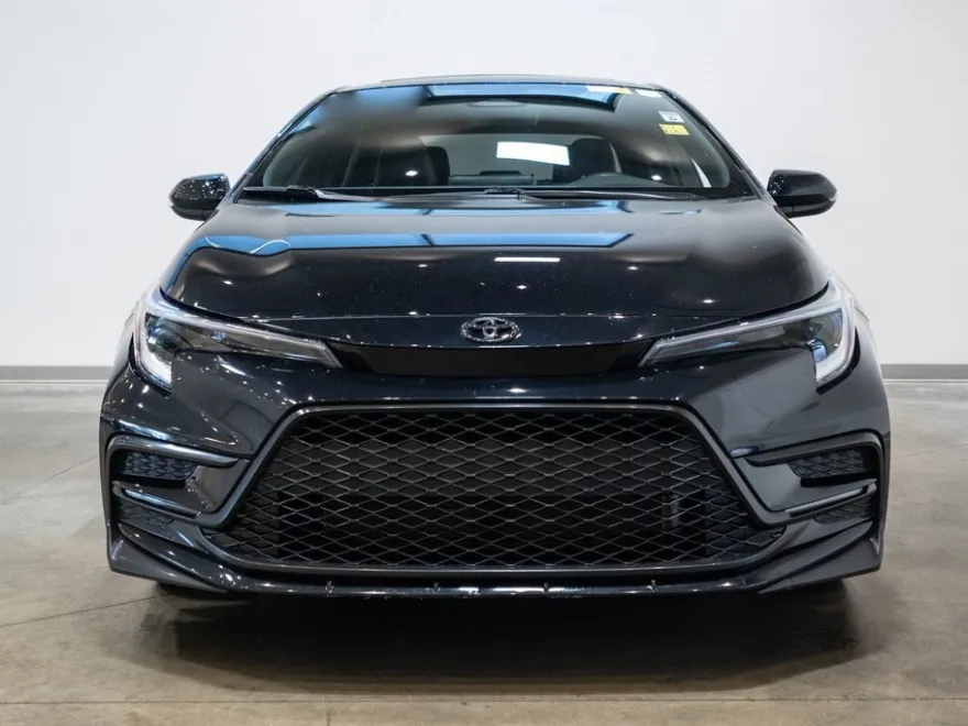 2023 Toyota Corolla XSE photo 1