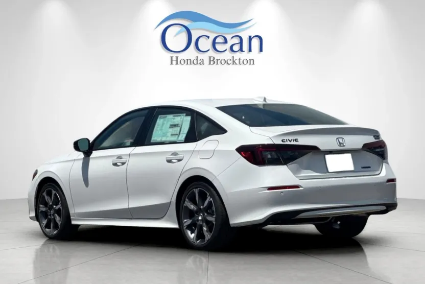 2026 Honda Civic Hybrid Sport Touring photo 1