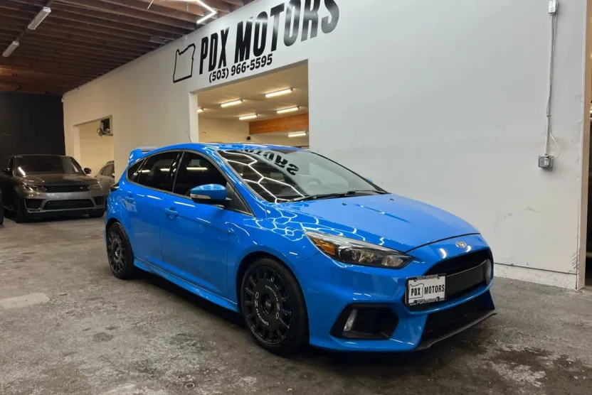 2017 Ford Focus RS photo 1