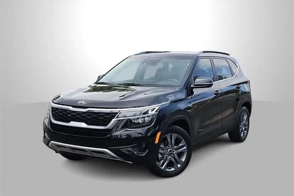 2021 Kia Seltos S photo 1