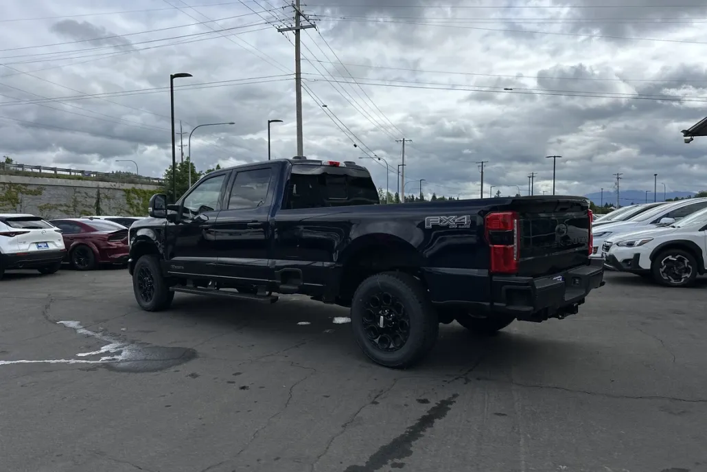2025 Ford F-350 XLT photo 1