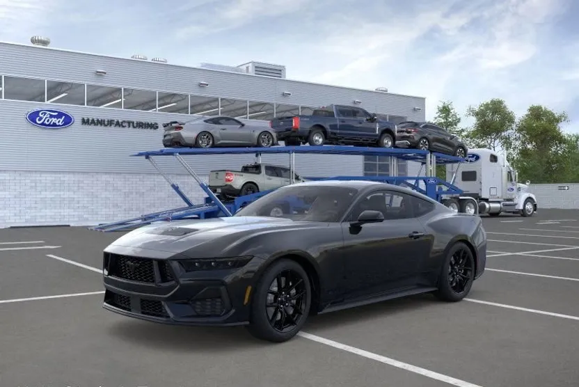 2025 Ford Mustang GT photo 1