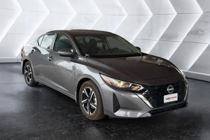 2025 Nissan Sentra SV photo 1