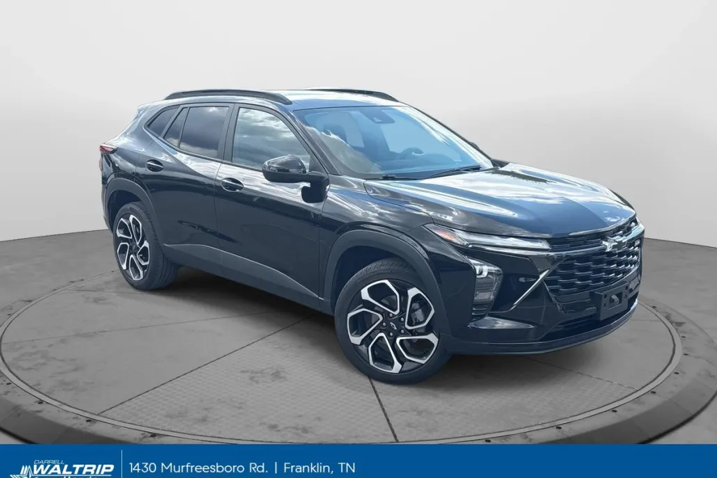 2024 Chevrolet Trax photo 1