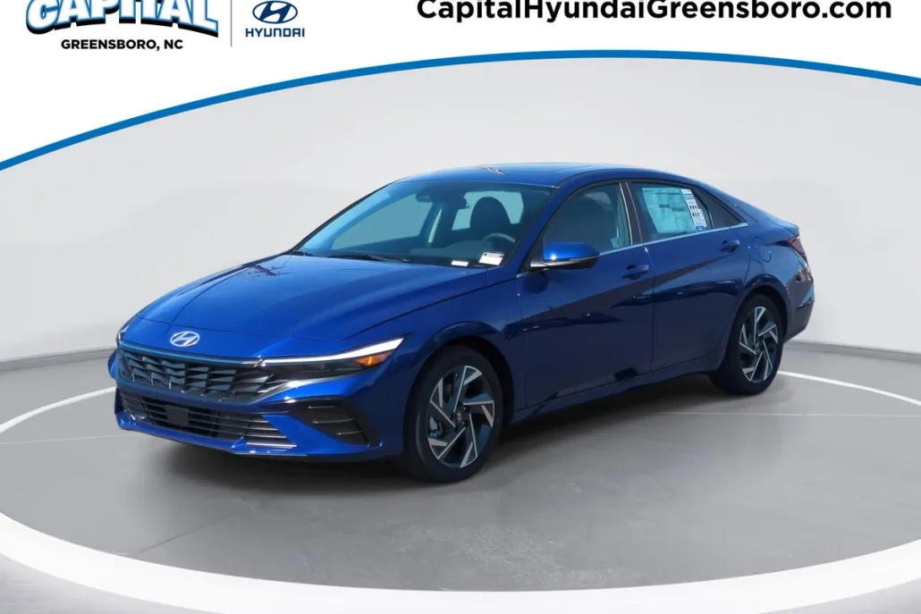 2025 Hyundai Elantra Limited photo 1