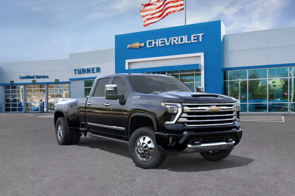 2026 Chevrolet Silverado 3500HD High Country photo 1