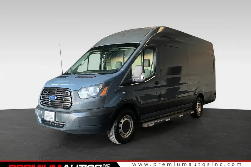 2019 Ford Transit photo 1