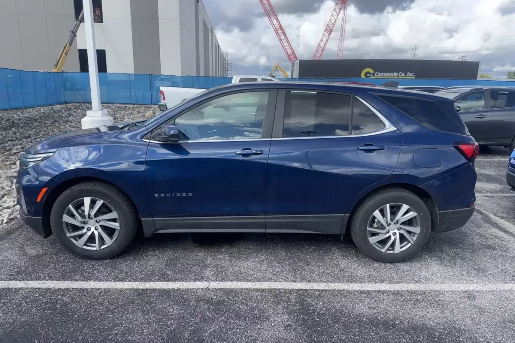 2022 Chevrolet Equinox photo 1