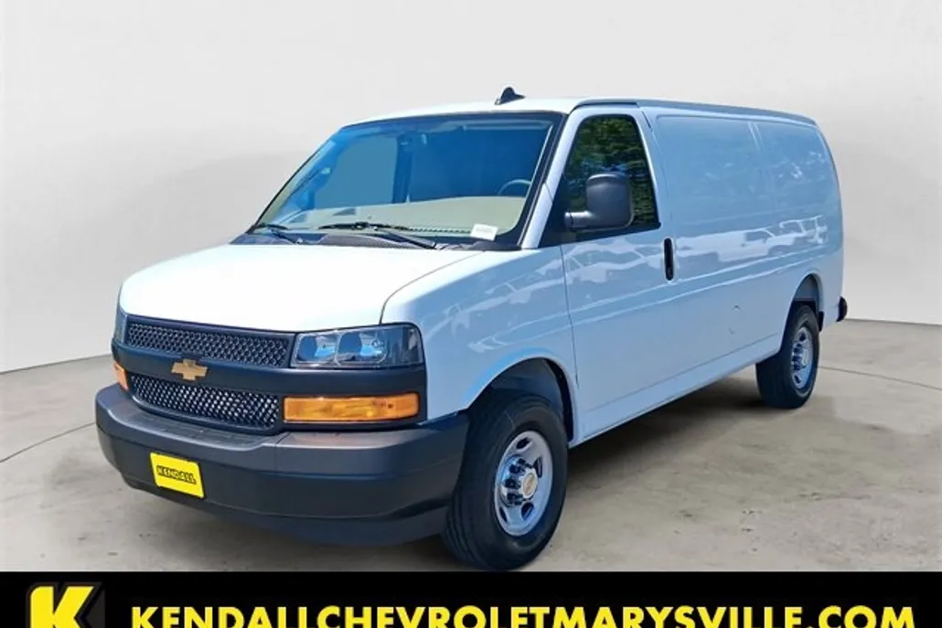 2025 Chevrolet Express Cargo 2500 photo 1