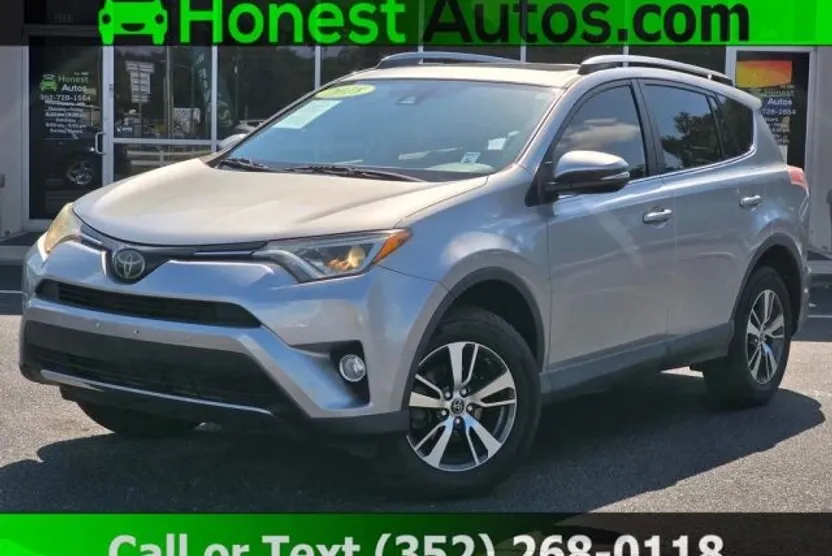 2018 Toyota RAV4 XLE Sport photo 1