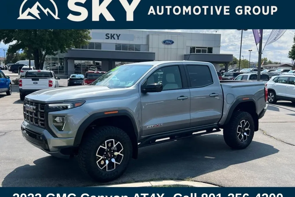 2023 Gmc Canyon AT4X photo 1