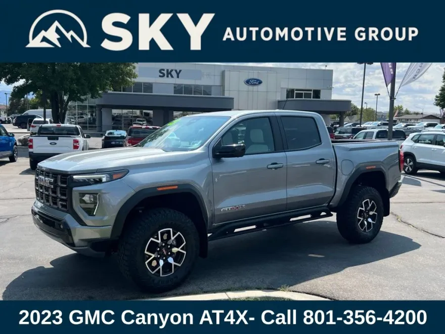 2023 Gmc Canyon AT4X photo 1