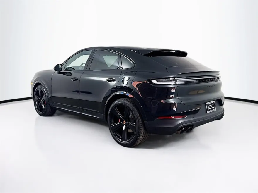 2026 Porsche Cayenne S E-Hybrid Coupe photo 1