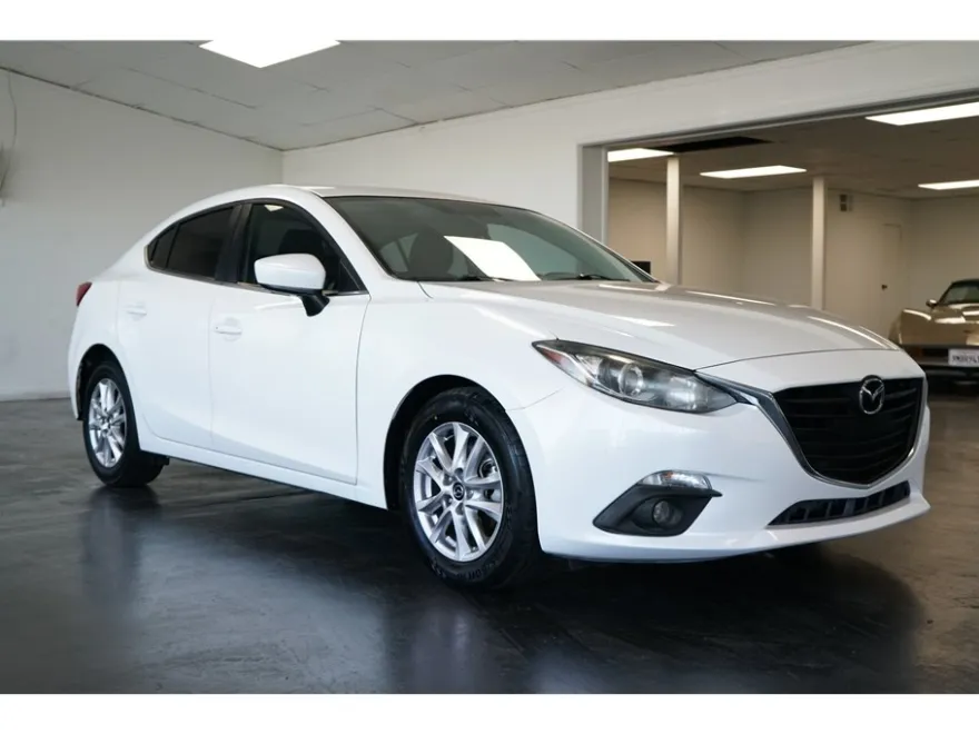 2016 Mazda Mazda3 Touring Sedan photo 1