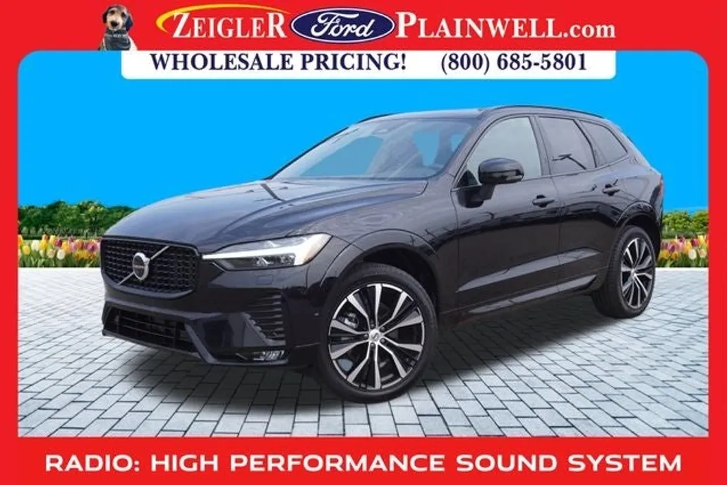 2025 Volvo XC60 B5 Plus Hybrid photo 1