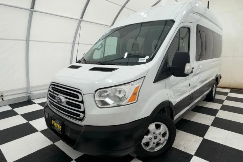 2019 Ford Transit photo 1