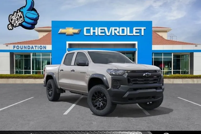 2026 Chevrolet Colorado Trail Boss photo 1