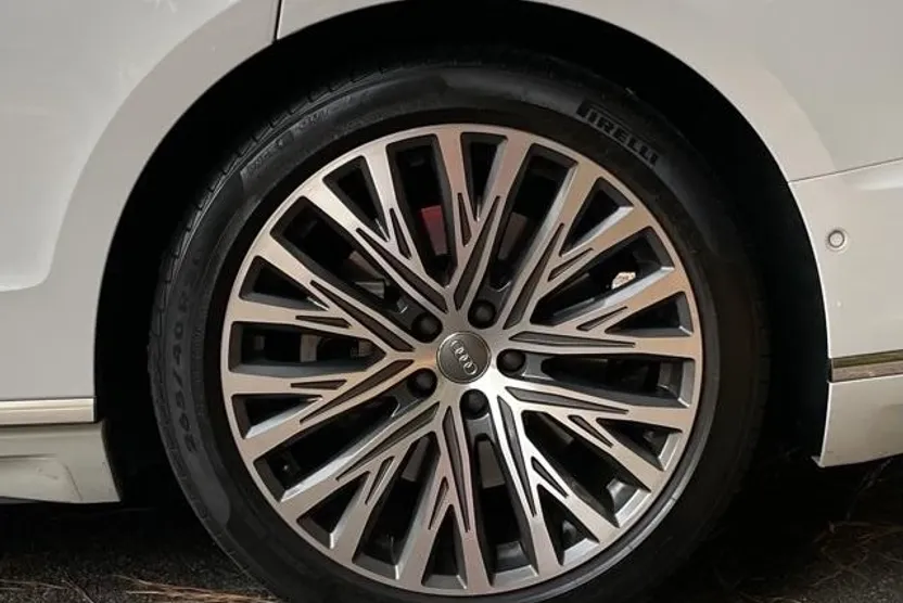 2019 Audi A8 L 55 photo 1