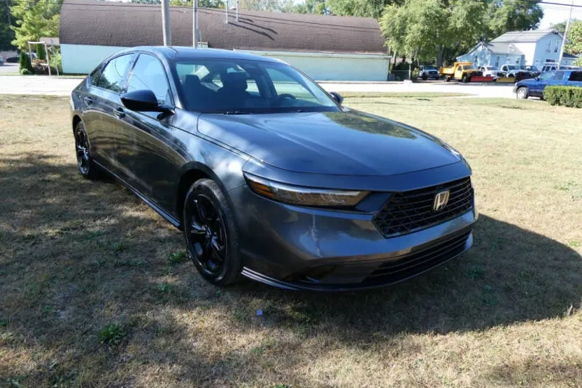 2025 Honda Accord SE photo 1