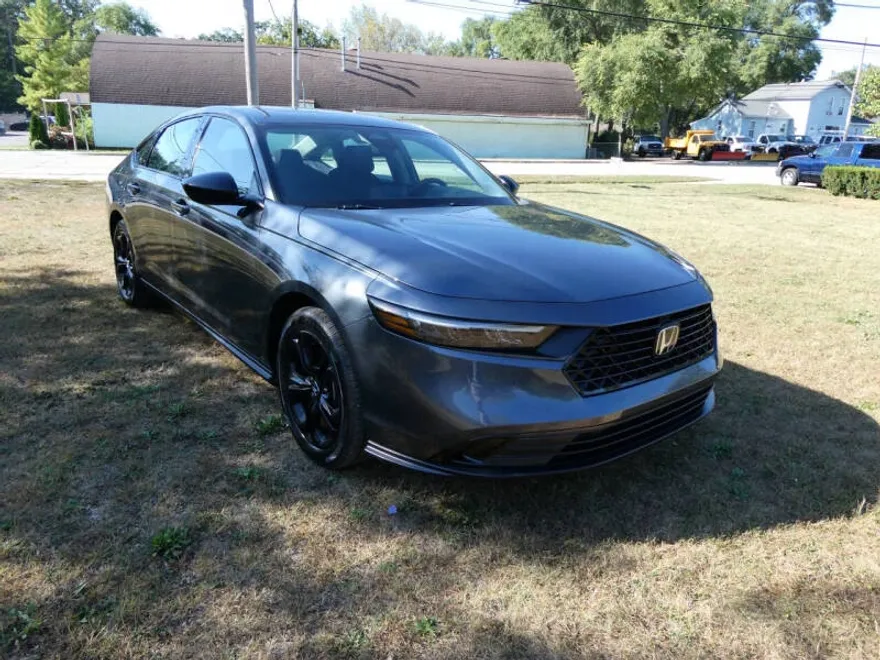 2025 Honda Accord SE photo 1