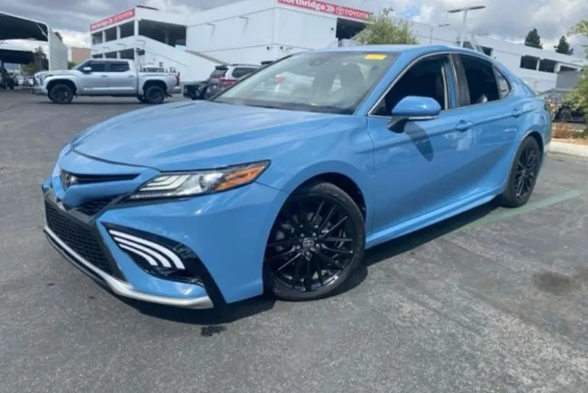2023 Toyota Camry XSE photo 1