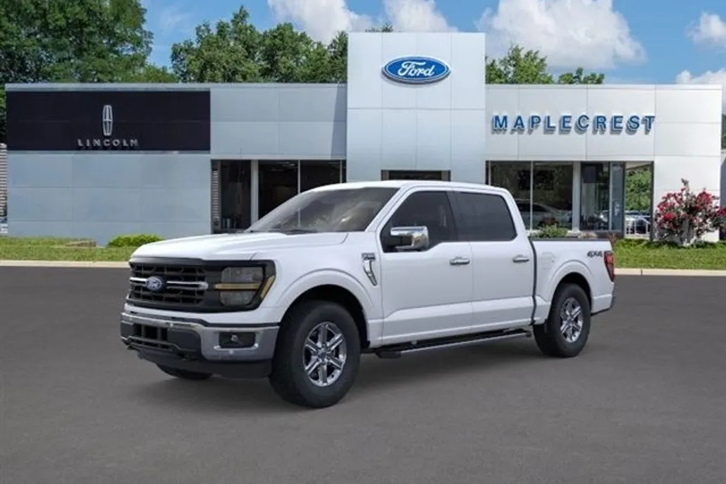 2025 Ford F-150 XLT photo 1