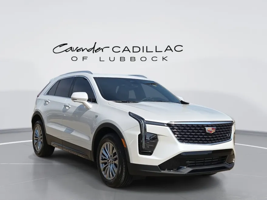 2025 Cadillac XT4 Premium Luxury photo 1