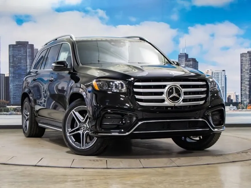 2025 Mercedes Benz GLS 450 4MATIC photo 1