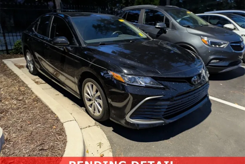 2024 Toyota Camry LE photo 1