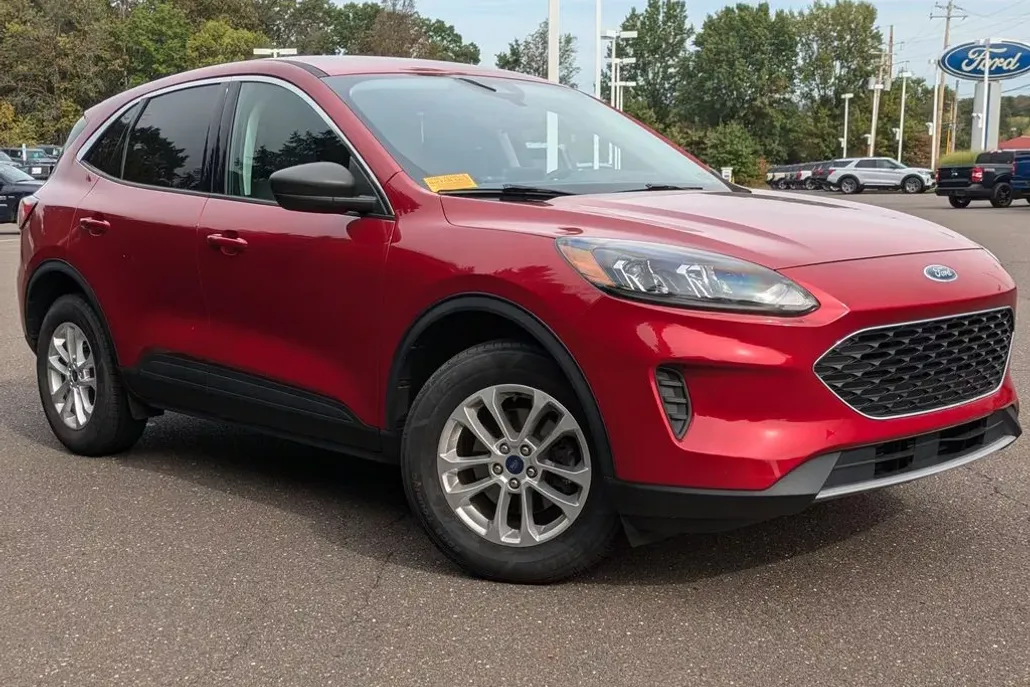 2022 Ford Escape SE photo 1