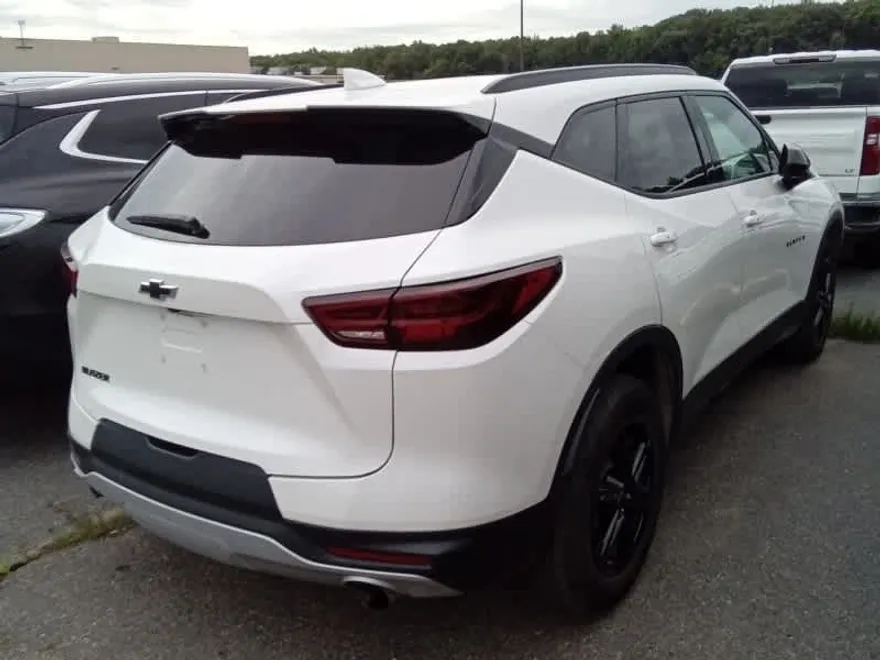 2024 Chevrolet Blazer 2LT photo 1