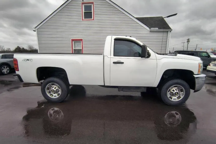 2014 Chevrolet Silverado 2500HD Work Truck photo 1