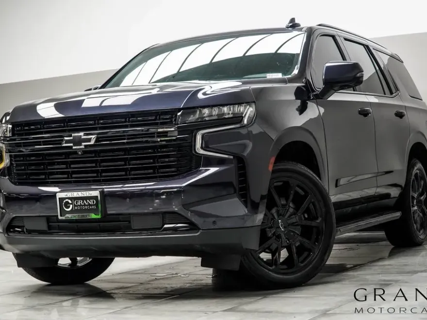 2023 Chevrolet Tahoe RST photo 1
