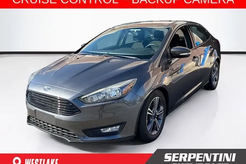2016 Ford Focus SE photo 1