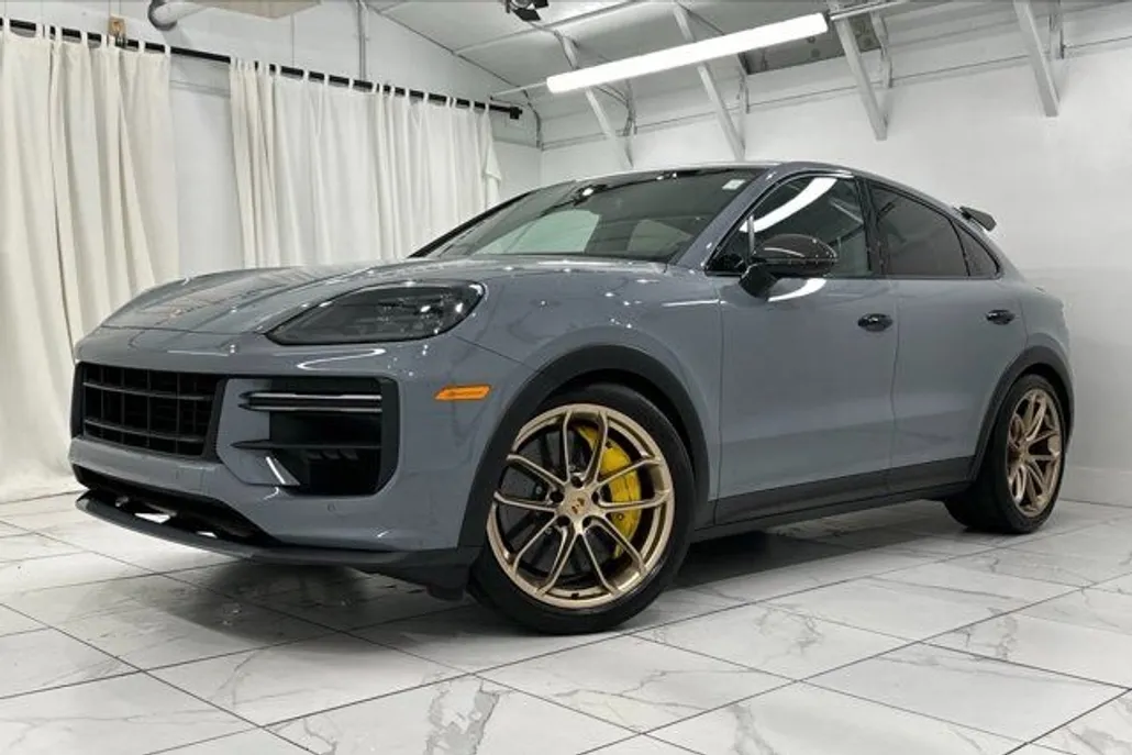 2024 Porsche Cayenne Turbo GT Coupe photo 1