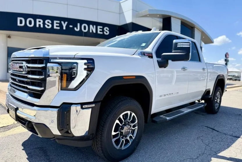 2025 Gmc Sierra 2500 HD SLT photo 1
