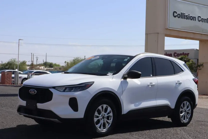 2023 Ford Escape Active photo 1
