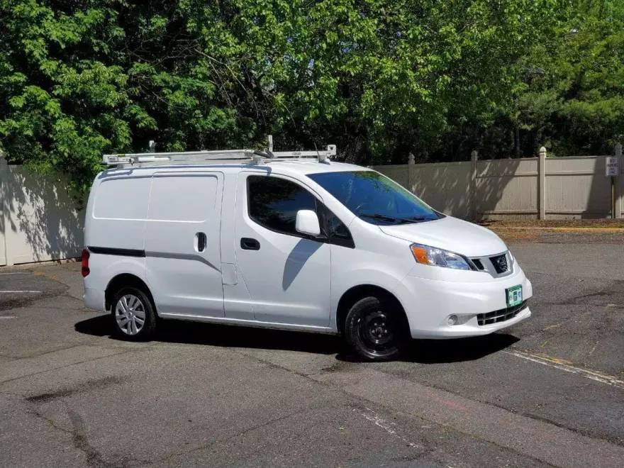 2021 Nissan NV200 SV photo 1