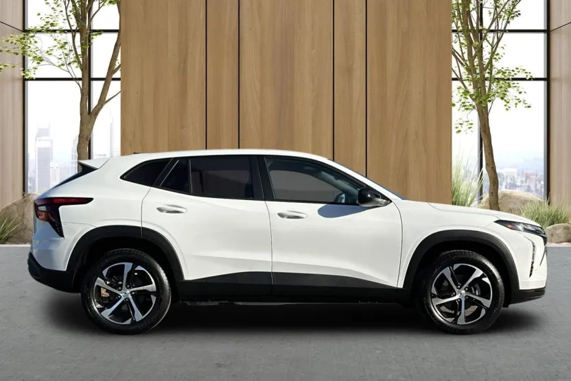 2026 Chevrolet Trax photo 1