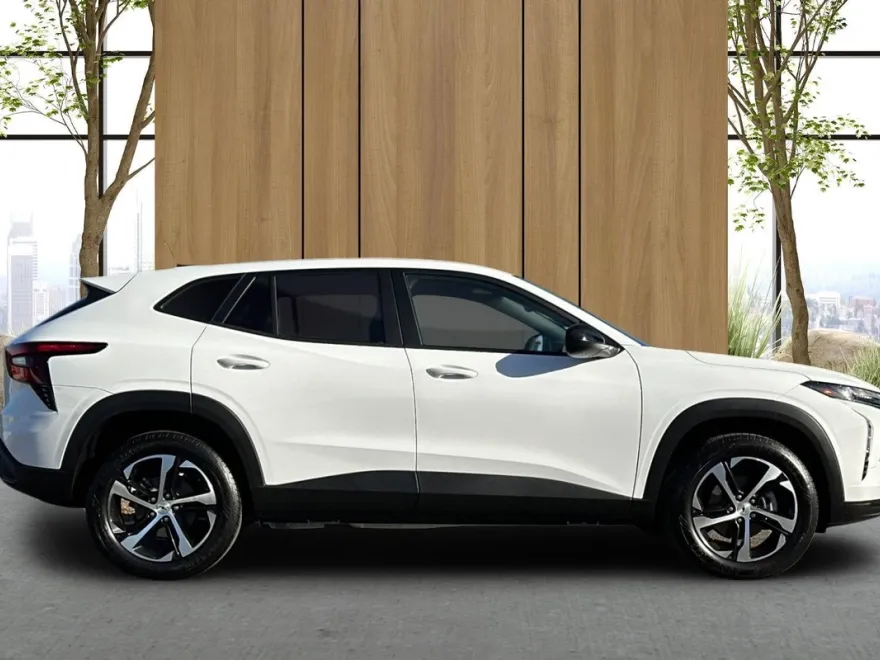 2026 Chevrolet Trax photo 1