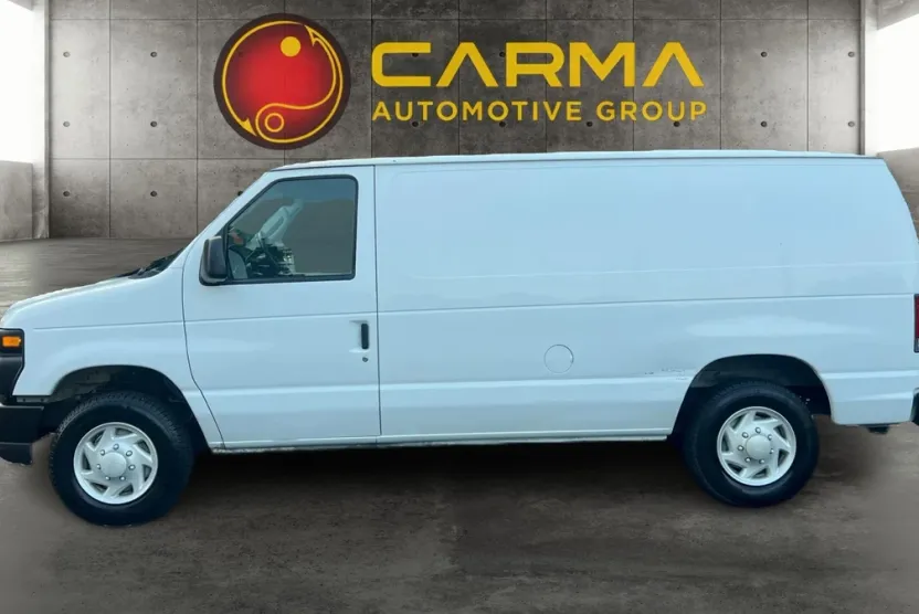2008 Ford E-150 photo 1