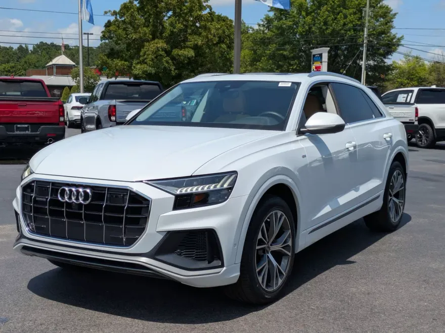 2021 Audi Q8 Premium Plus line photo 1