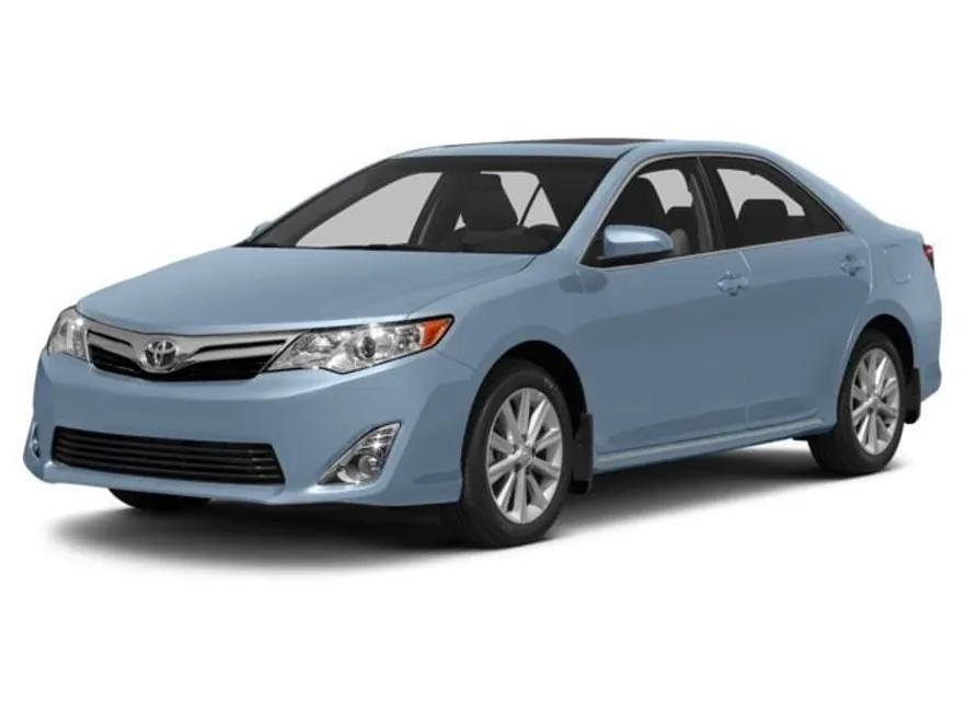 2014 Toyota Camry photo 1