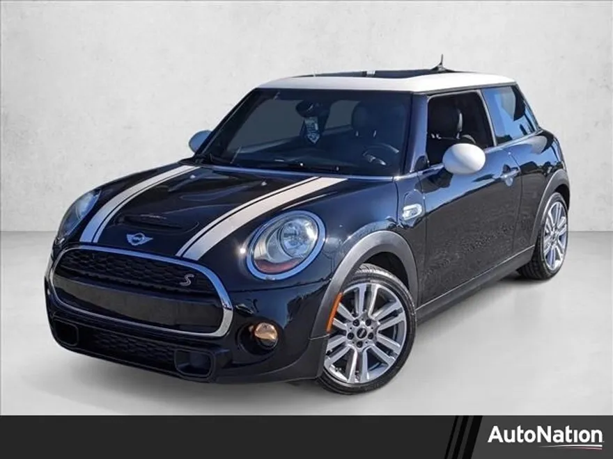 2017 Mini Cooper 2 Door Hardtop S photo 1