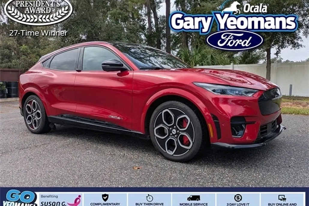 2023 Ford Mustang Mach-E GT photo 1