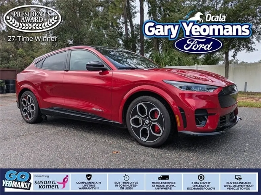 2023 Ford Mustang Mach-E GT photo 1